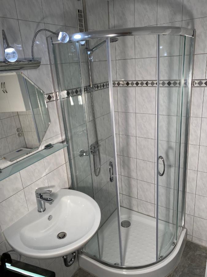 Private In Fürstenfeldbruck, Nahe Ammersee/münchen/augsburg *